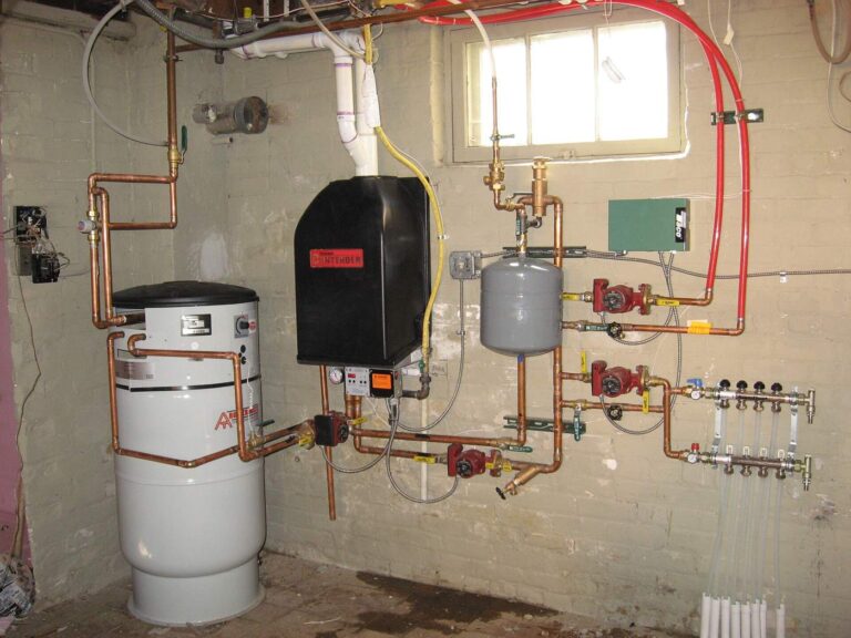 How to Remove a Furnace Blower Motor